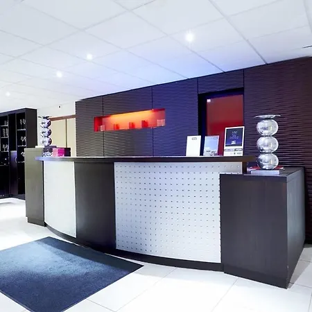 Hotel Kyriad Centre Gare Belfort