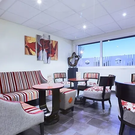 Kyriad Centre Gare Hotel Belfort