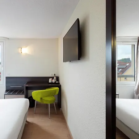 Hotel Kyriad Centre Gare 3*