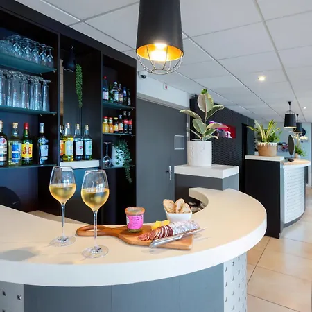 Hotel Kyriad Centre Gare 3*