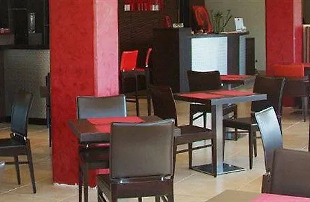 Kyriad Centre Gare 3* Belfort